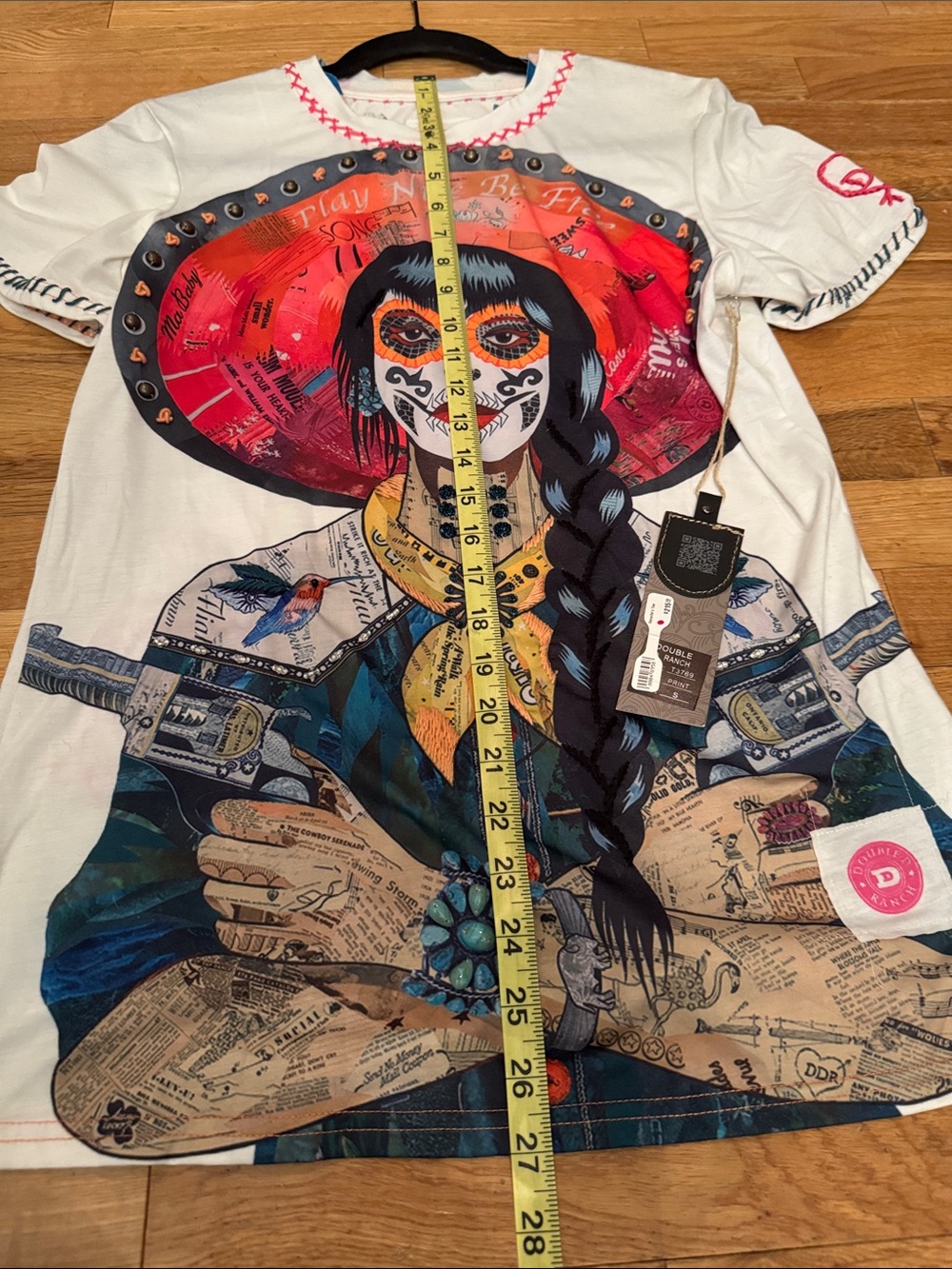 NWT Double D Ranch "Señorita Dolan Geiman" Embroidered Graphic Tee Size Small - Picture 12 of 13